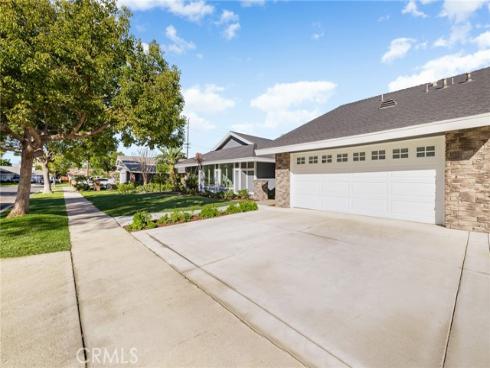 1529 Catalina Avenue, Santa Ana, CA