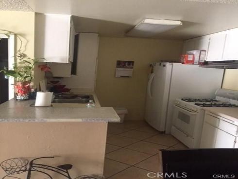 801 S Lyon A112 Street, Santa Ana, CA