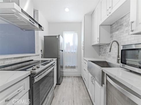 1030 W Macarthur 23 , Santa Ana, CA