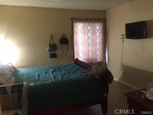 801 S Lyon H-3 Street, Santa Ana, CA