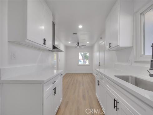 1209 S King  , Santa Ana, CA