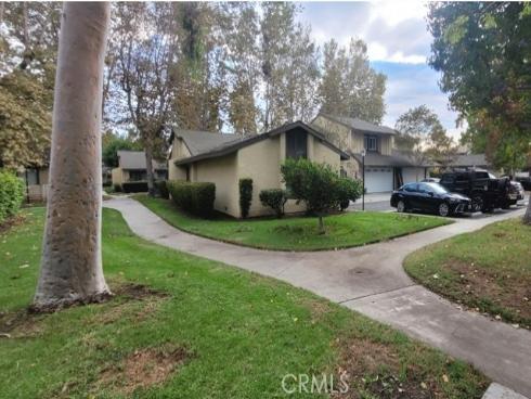 2520 N Tustin B , Santa Ana, CA