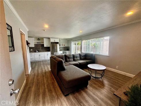 2910 Bradford Place, Santa Ana, CA