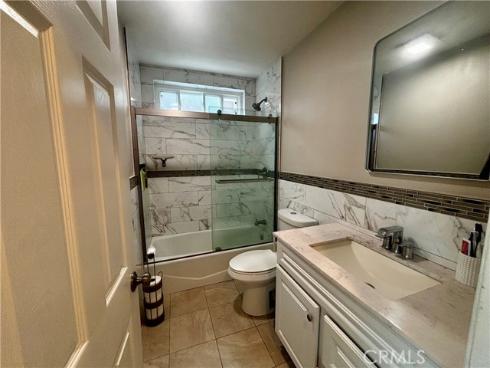 2910 Bradford Place, Santa Ana, CA