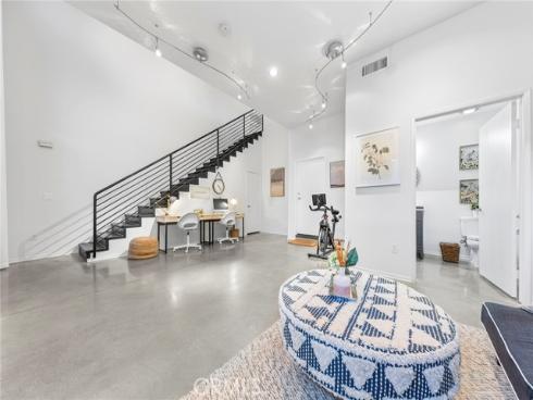 210 N Spurgeon Street, Santa Ana, CA