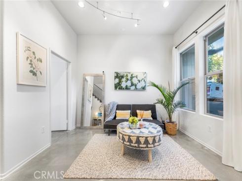 210 N Spurgeon Street, Santa Ana, CA