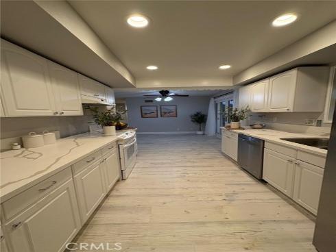 5410 W Davit Avenue, Santa Ana, CA