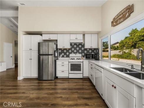 605 W Curie  , Santa Ana, CA