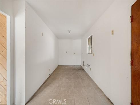 1326 S Marine , Santa Ana, CA