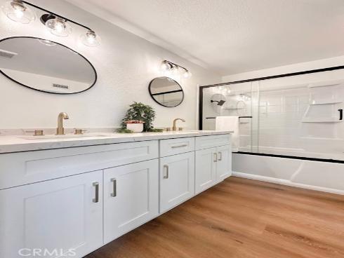 1314 N Spurgeon , Santa Ana, CA