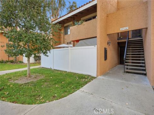 1101 W Macarthur  229 , Santa Ana, CA