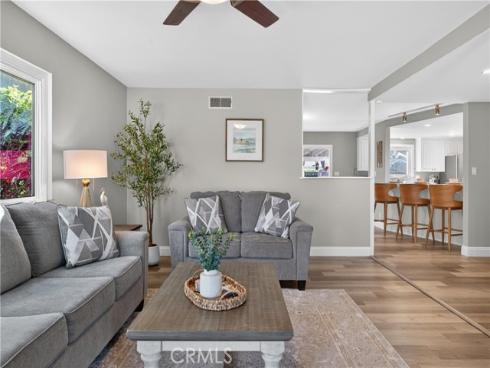 1610 E 20th Street, Santa Ana, CA