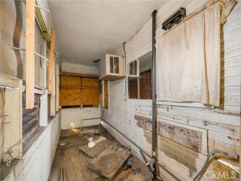 1822 W 4th , Santa Ana, CA