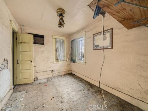 1822 W 4th , Santa Ana, CA