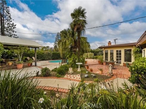1142  Appian  , Santa Ana, CA