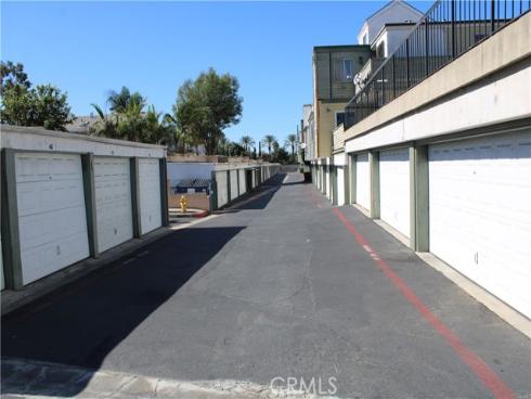 635 N Bristol  , Santa Ana, CA