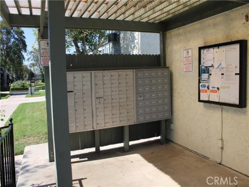 635 N Bristol  , Santa Ana, CA