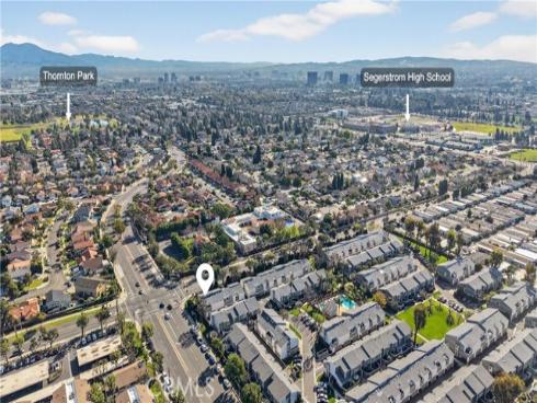 2600 W Segerstrom  D  Avenue, Santa Ana, CA