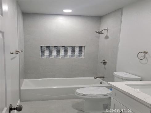 1637  Highland  , Santa Ana, CA