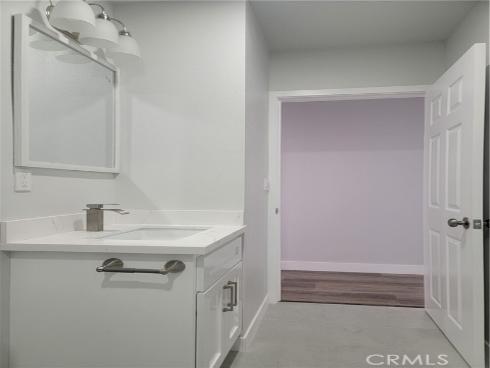 1637  Highland  , Santa Ana, CA