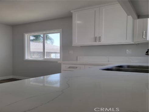 1637  Highland  , Santa Ana, CA