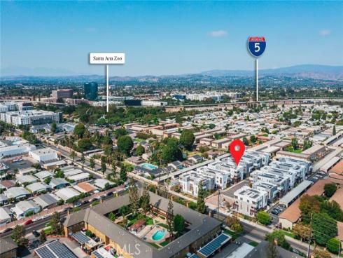 609  S Lyon   Street, Santa Ana, CA