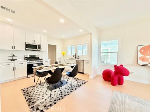 423 E Adams  , Santa Ana, CA