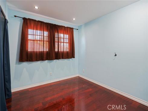 1014  Sheffield  , Santa Ana, CA