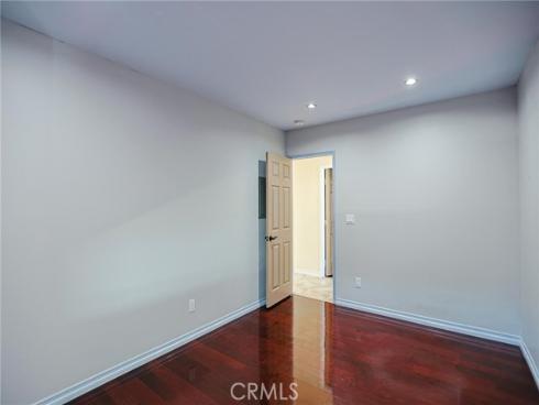 1014  Sheffield  , Santa Ana, CA