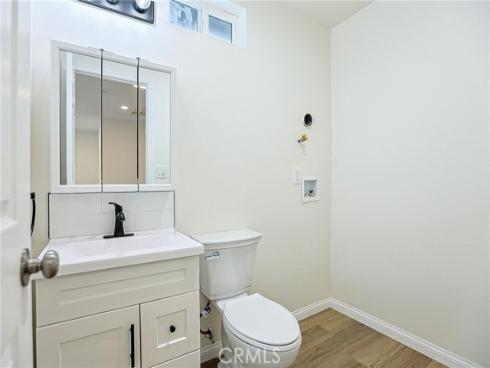 122 N Bewley   Street, Santa Ana, CA