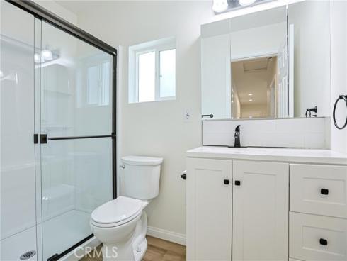 122 N Bewley   Street, Santa Ana, CA