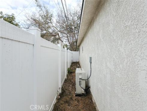 122 N Bewley   Street, Santa Ana, CA