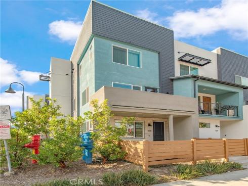 824  s harbor blvd  , Santa Ana, CA