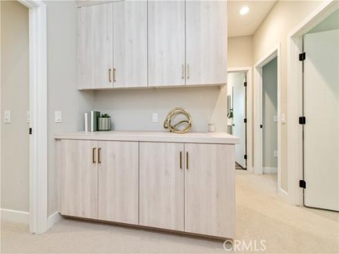 824  s harbor blvd  , Santa Ana, CA