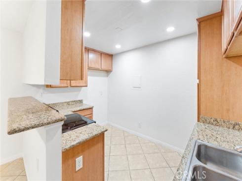 1345  Cabrillo Park  L16  Drive, Santa Ana, CA