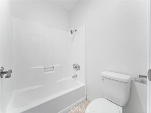 1345  Cabrillo Park  L16  Drive, Santa Ana, CA