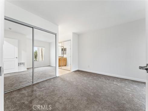 1345  Cabrillo Park  L16  Drive, Santa Ana, CA