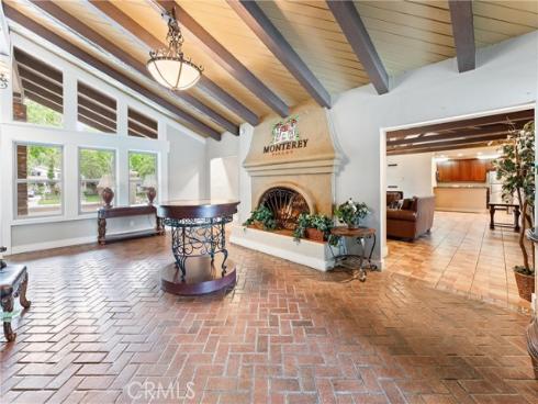 1345  Cabrillo Park  L16  Drive, Santa Ana, CA