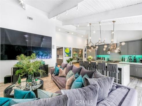 13692  Jenet  , Santa Ana, CA