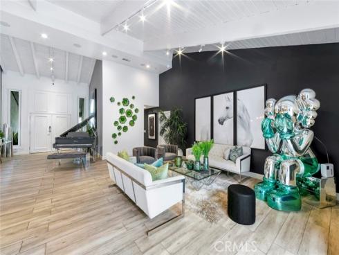 13692  Jenet  , Santa Ana, CA