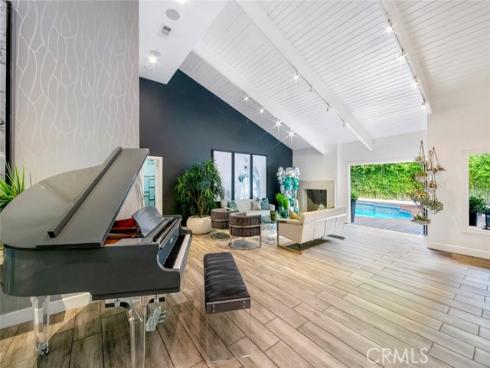 13692  Jenet  , Santa Ana, CA