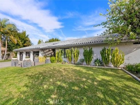 13692  Jenet  , Santa Ana, CA