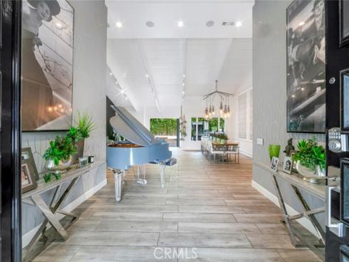 13692  Jenet  , Santa Ana, CA