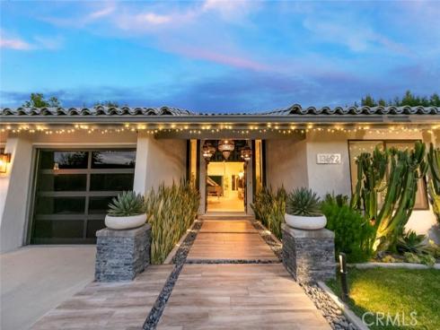 13692  Jenet  , Santa Ana, CA