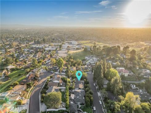 13132  Barrett Hill  , Santa Ana, CA