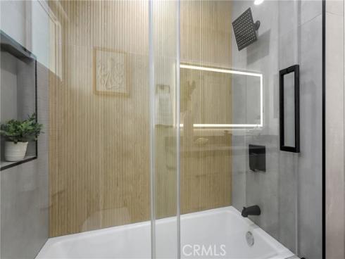 1725 W Harvard   Street, Santa Ana, CA