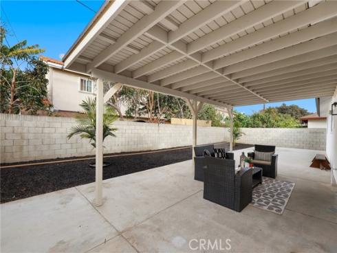 1725 W Harvard   Street, Santa Ana, CA