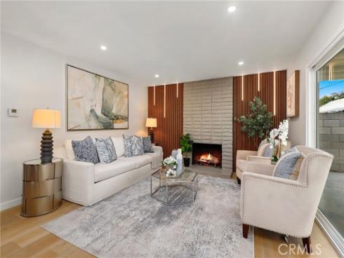 1725 W Harvard   Street, Santa Ana, CA