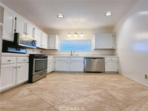 3640 S Bear  F  Street, Santa Ana, CA