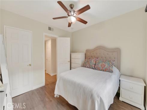 1801  Greenleaf  4 , Santa Ana, CA